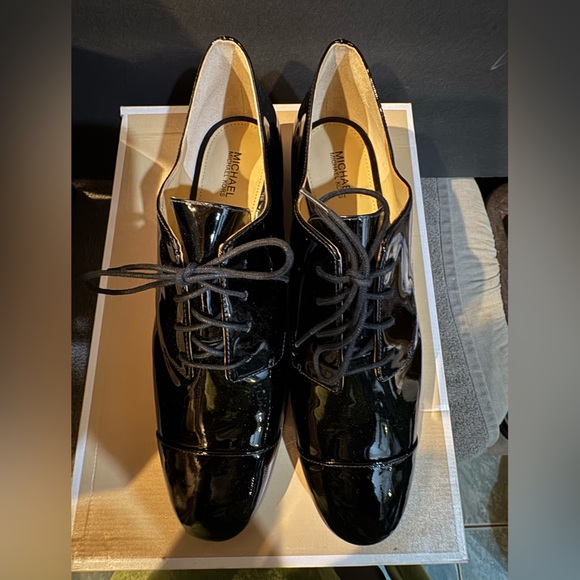 New Michael Kors Pierce Lace up Oxfordsp Oxford Black Patent size 9 - Picture 12 of 13